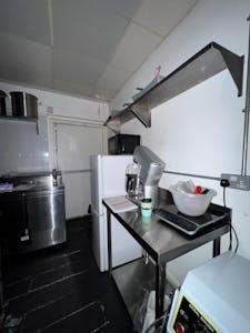 61 High Street, Dartford, Retail To Let - IMG20251020WA0014.jpg