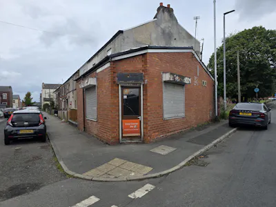 33 Taylor Street, Bury, Restaurant / Cafe / Retail To Let - External
