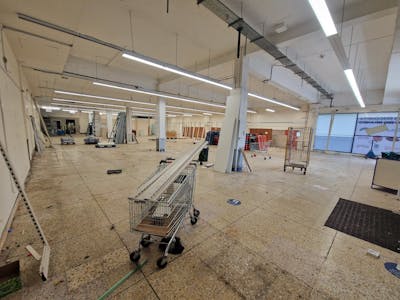 79-81 Greywell Road, Havant, Retail To Let - 20260331_124711.jpg