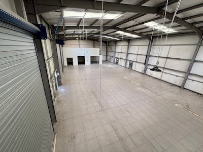 Unit 25, Freemans Parc, Cardiff, Industrial To Let - 25 Freemans 11.jpg