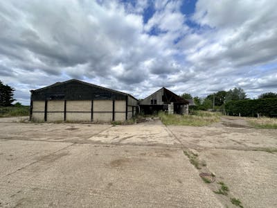 Various Barns available totalling 16,353 Sq ft GIA, Nuneham Courtenay, Industrial / Other To Let - UPPER FARM BARNS 2  3 REAR.jpeg