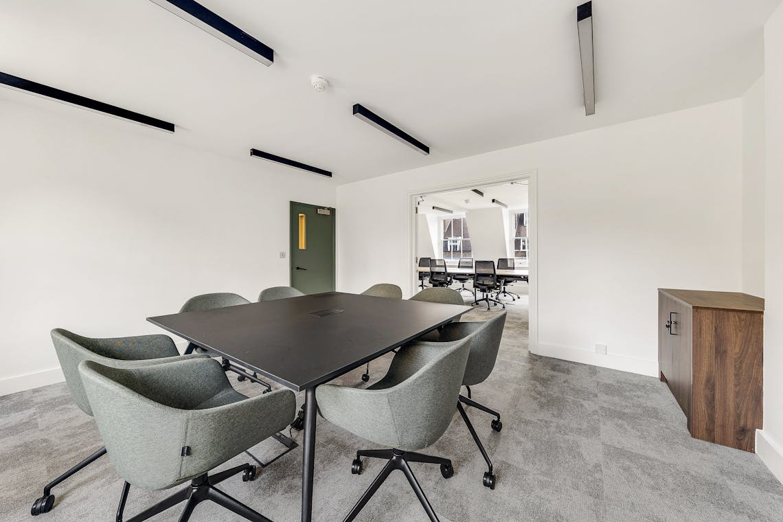 2024_01_240379.jpg 18  Southampton Place, London, Office To Let - 2024_01_240379.jpg