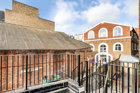 88 Upper Street, London, Retail / High Street Retail To Let - 1524233 (16).jpg