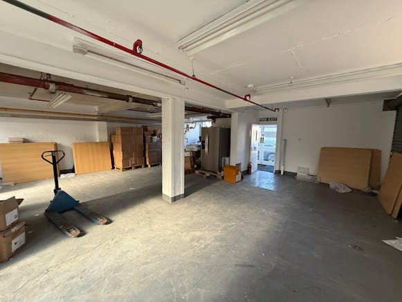 18 Towerfield Road, Southend-on-Sea, Industrial To Let - WhatsApp Image 2026-03-06 at 09.47.59.jpeg