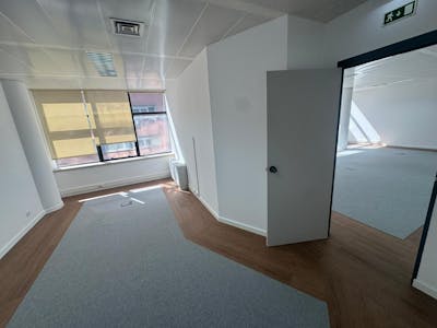 Duque de Ávila 185, Av. Duque D'Ávila, 185, Lisboa, Office To Let / For Sale - 2ºC_Duque de avila 185 (4).jpeg