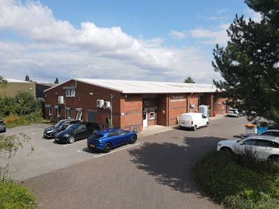 Unit 16/ 17, Stockport, Industrial/Logistics To Let / For Sale - dji_fly_20240816_132202_838_1723823346595_photo.jpg