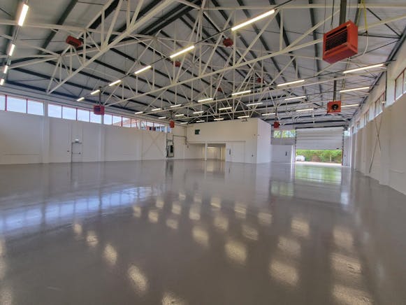 Unit 2 Northgate, Hampshire International Business Park, Basingstoke, Industrial / Industrial To Let - 20250424_123206.jpg