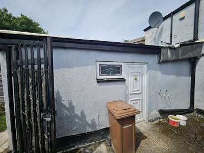 38 Chorley Road, Manchester, Investment - Mixed use / Retail For Sale - 20260528_134548.jpg