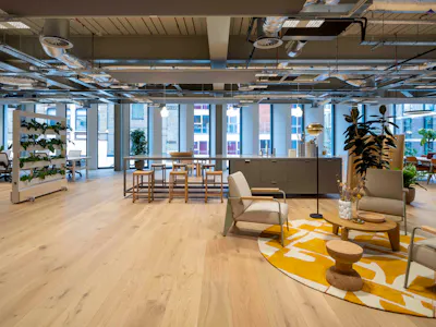 Typeworks, Clerkenwell, Office To Let - 68 Farringdon Road 0019.jpg