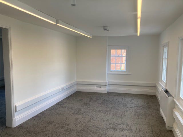 The New Inn, Eton, Offices To Let - IMG_2494.jpg