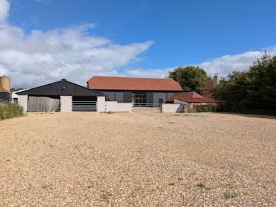 Mellersh Farm Barn, Guildford, Leisure / Office / Retail To Let - PHOTO-2025-09-04-14-08-29.jpg