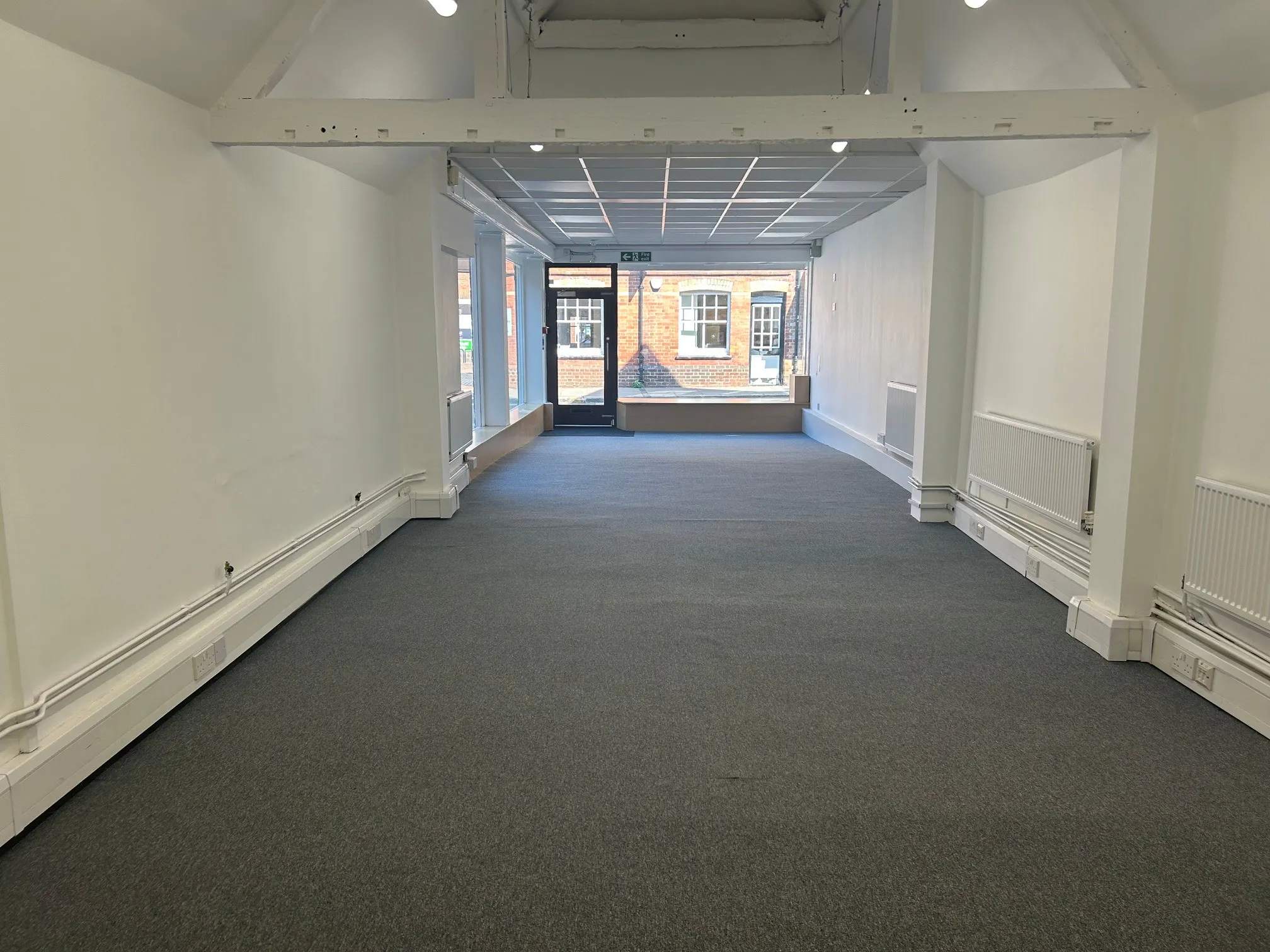 10-12 Denmark Street, Wokingham, Offices / Retail To Let - 8.jpg