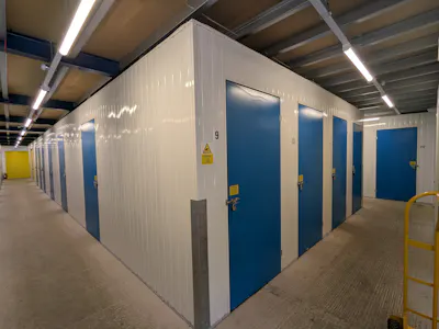 Multi Store, Station Yard, Shalford, Guildford, Industrial / Light Industrial To Let - PXL_20260623_141942898.jpg