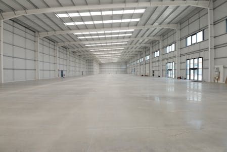 Units 4a & 4b - Vauxhall Trading Estate, Reddish, Industrial / Warehouse To Let - DSC_4072.JPG