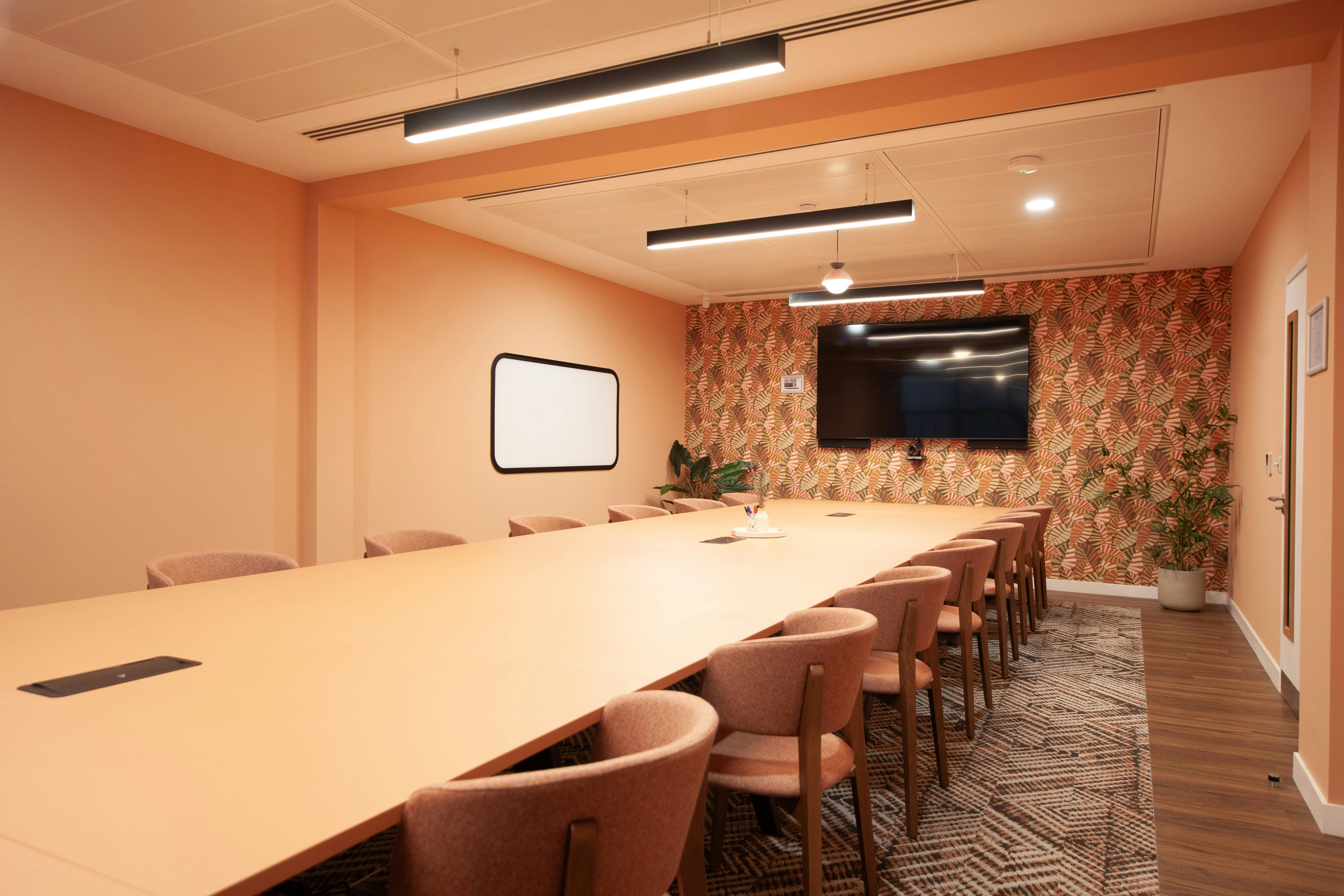 Office in London - photo 2