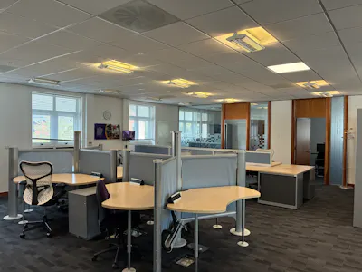 5-6 Brook Office Park, Bristol, Business Park / Office To Let - 20260825_092135294_iOS.jpg