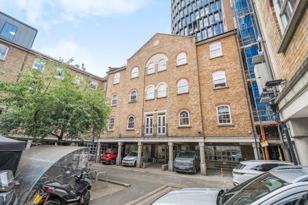 3 Bath Place, London, Office To Let - 131219156859c92922845.jpg