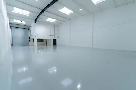 Unit 2, 79 Sumner Road, Croydon, Industrial / Warehouse To Let - Unit 1.jpg