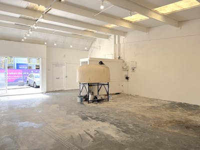 27 Summerstown, London, Industrial To Let - IMG_0227.jpeg