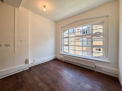32-33 Gosfield Street, London, Office To Let - Image (5).jpg