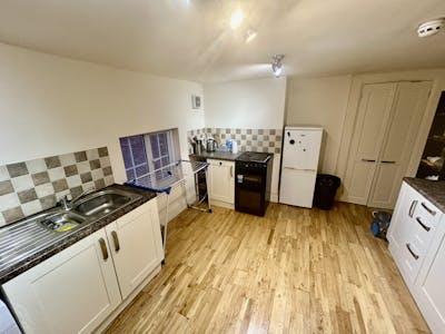 11 Watergate Street, Whitchurch, Mixed Use For Sale - IMG_E4012.JPG