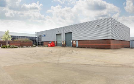 672 Spur Road, Feltham, Industrial / Warehouse To Let - 2019Unit 672 Spur Road  NFTE1355.jpeg