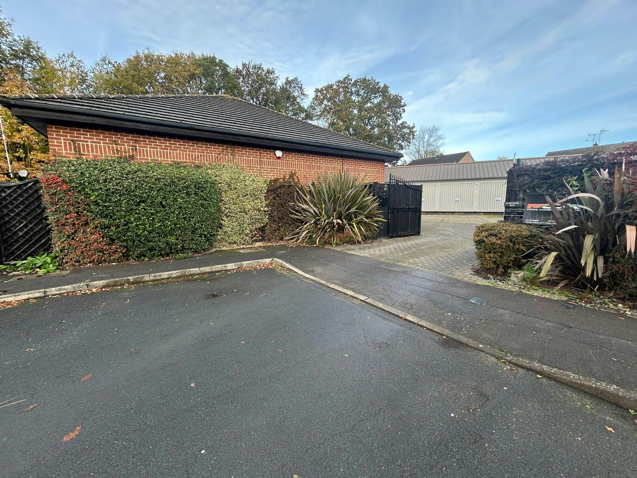 Gloucester Hall, Bagshot, Other For Sale - 477349AF-D302-46BC-B609-2D0F921E2D67 (002).jpeg