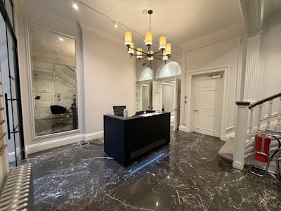 22 Gilbert Street, London, Office To Let - IMG_4621.JPG