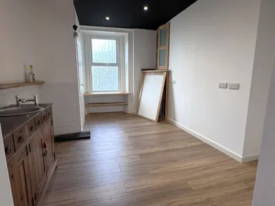 57 Abbey Road, Torquay, Office / Retail To Let - img3.png