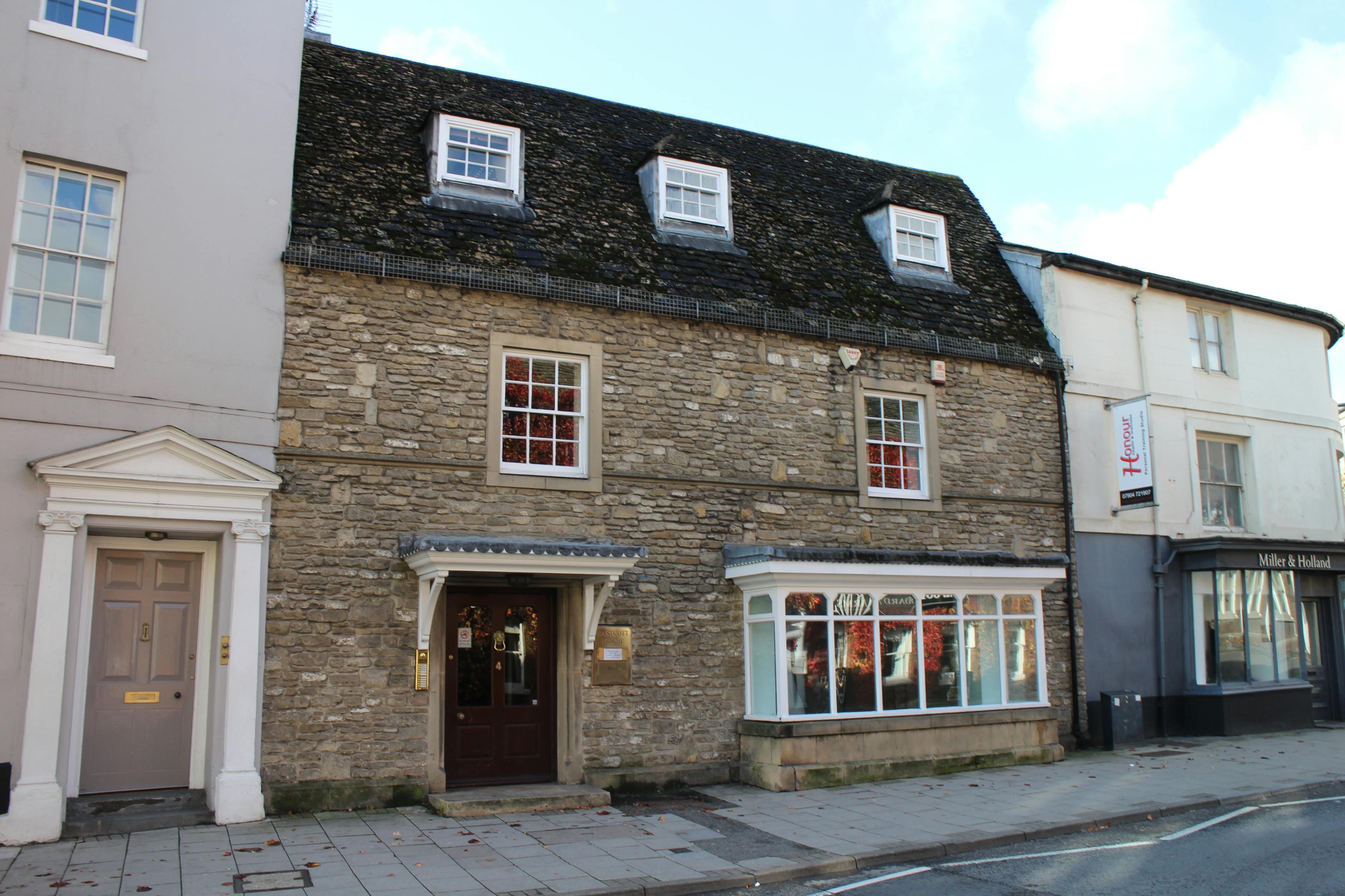 Ground Floor Eastcott House, 4 High Street, Swindon, Offices To Let - IMG_1162.JPG