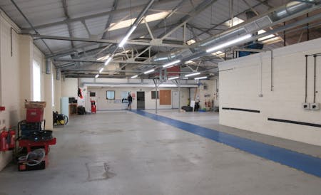 Unit 1, Sovereign Centre, Burgess Hill, Office / Industrial / Warehouse To Let - 4.jpg