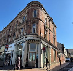1 Threadneedle Street &, 22 Kendrick Street, Stroud, Retail For Sale - Ext.jpg