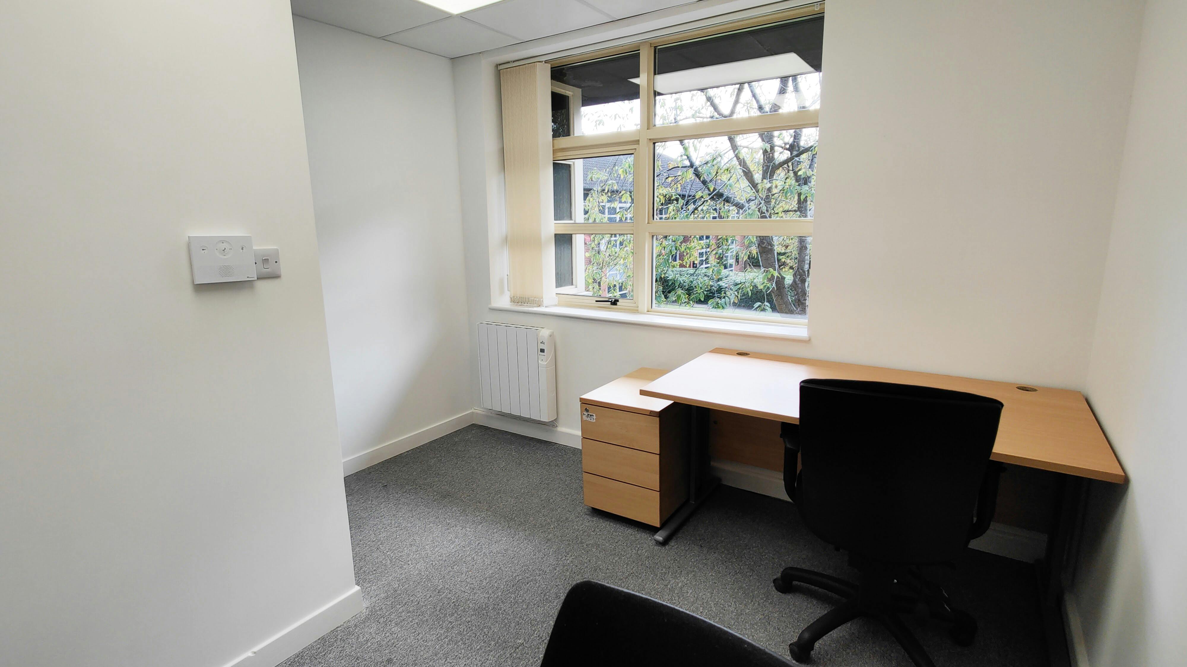 Ritzy Offices, 2-3 Dorcan Business Village, Murdock Road, Swindon, Office To Let - Suite 10.jpg