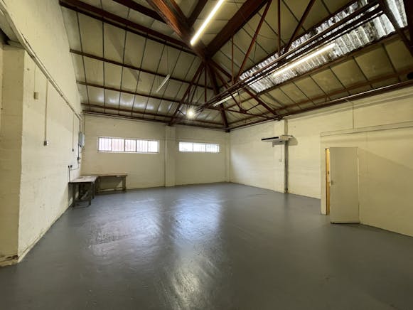 2C Derwent Close, Worcester, Industrial To Let - Image 6