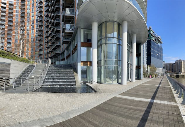 New Providence Wharf, Fairmont Avenue, London, Health & Fitness / Offices / Restaurant / Retail To Let / For Sale - IMG_6722.jpg