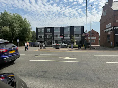 Unit 1 Haydon House, Studley, Retail To Let - IMG_6367.JPG