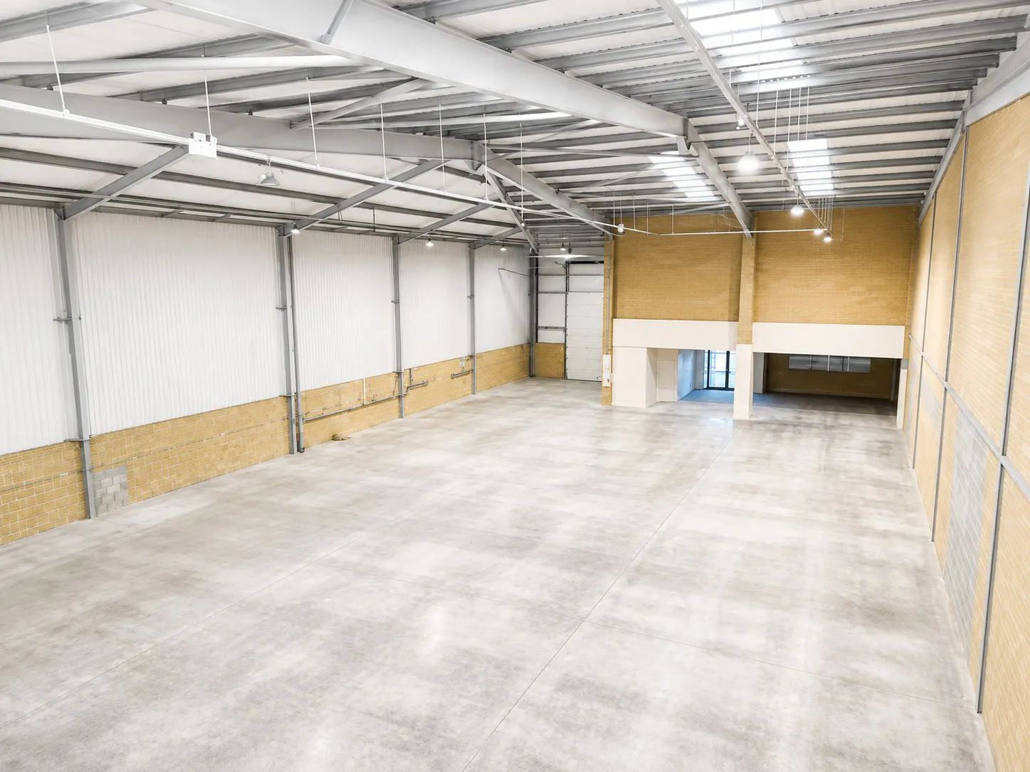 Unit 1 Ascent Park, Harlow, Industrial To Let - Warehouse 2.jpeg