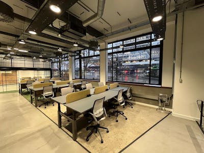 St. Stephens House, Bristol, Office To Let - IMG_1783.JPG