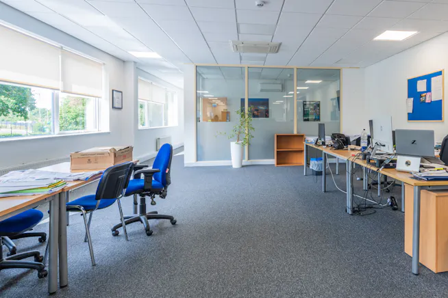 Unit 1 Westerngate, Hillmead Enterprise Park, Langley Road, Swindon, Industrial To Let - Unit-1-Westerngate-Ind.-Est.,-Swindon-8.jpg