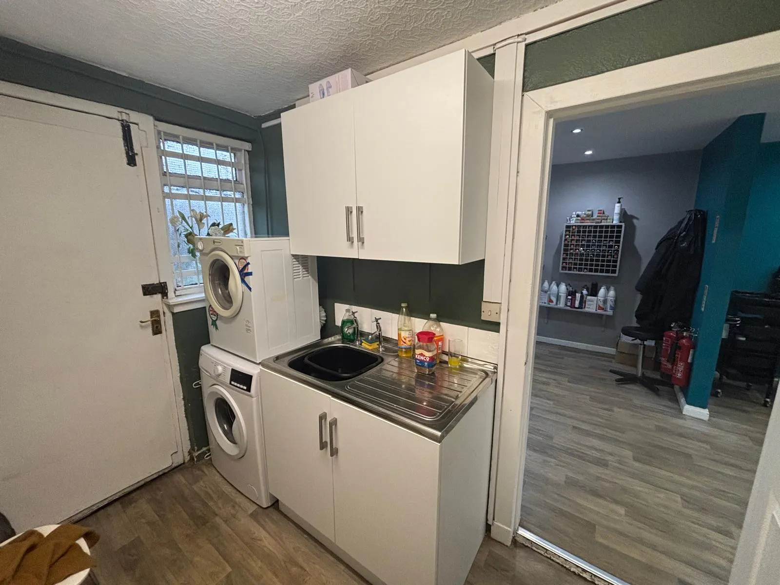 50 Westbourne Crescent, Glasgow, Retail To Let - 50 Westbourne Crescent