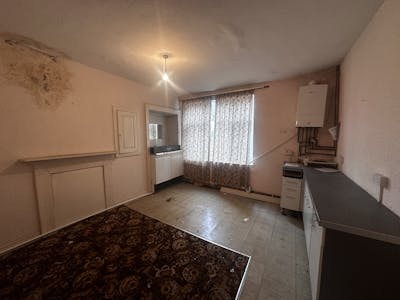 10 High Street, Worcestershire, Retail For Sale - p9.jpg