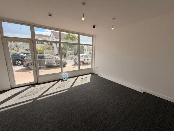 93 High Road, Benfleet, Office / Retail To Let - WhatsApp Image 2026-07-01 at 10.27.32 (3).jpeg