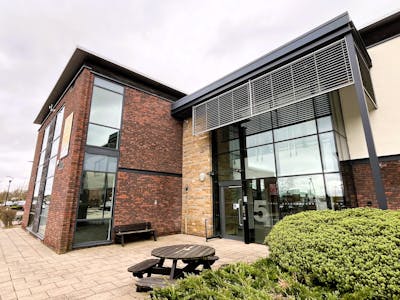 Unit 5, Airport West, Leeds, Office To Let - IMG_6612.JPG