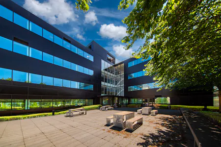 6 Lochside Avenue, Edinburgh, Office To Let - 001.jpg