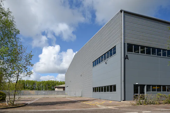 Unit A Mead Park, Harlow, Industrial To Let - Mead Park A-B Ground - 2026-09.jpg