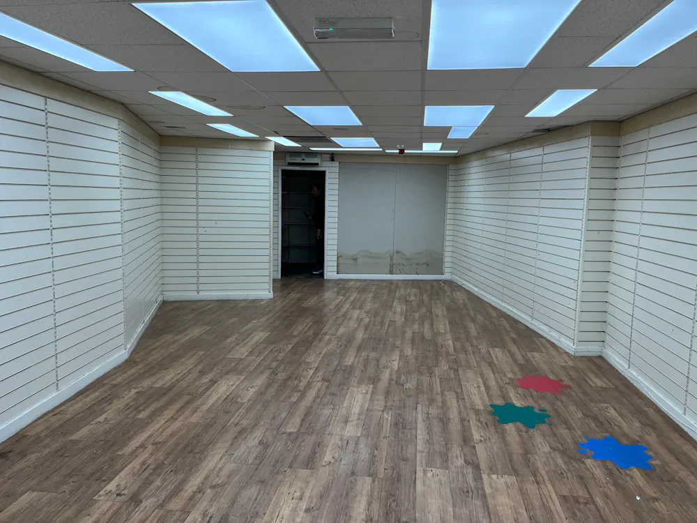 18 White Hart Street - 20261023_100042263_iOS.jpg