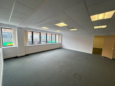 Market Chambers, Neath, Office To Let - Office3.jpg