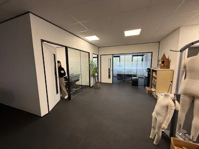 6 Millfield House, Watford, Industrial / Light Industrial / Office / Warehouse To Let - 1.jpg