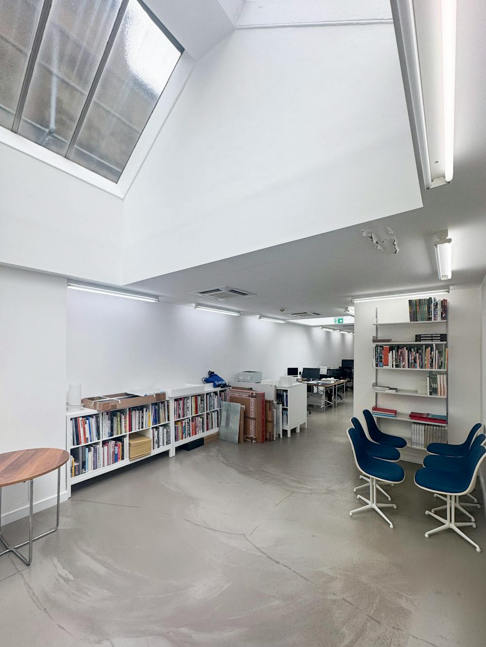 37 Eastcastle Street (1st Floor) - Image (5).jpg