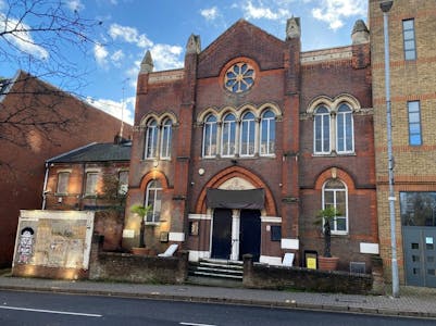 50 Victoria Street, St. Albans, Pub / Bar / Club For Sale - new frontshot.jpg